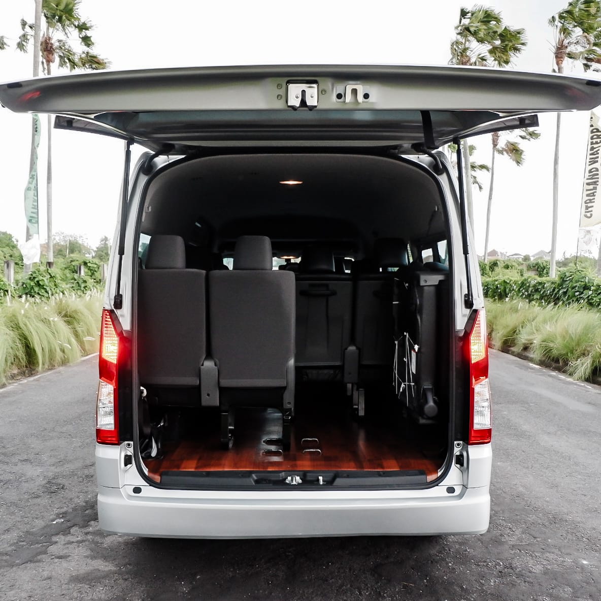 WhatsApp Image 2025-02-06 at 16.33.50_b4a9f63c