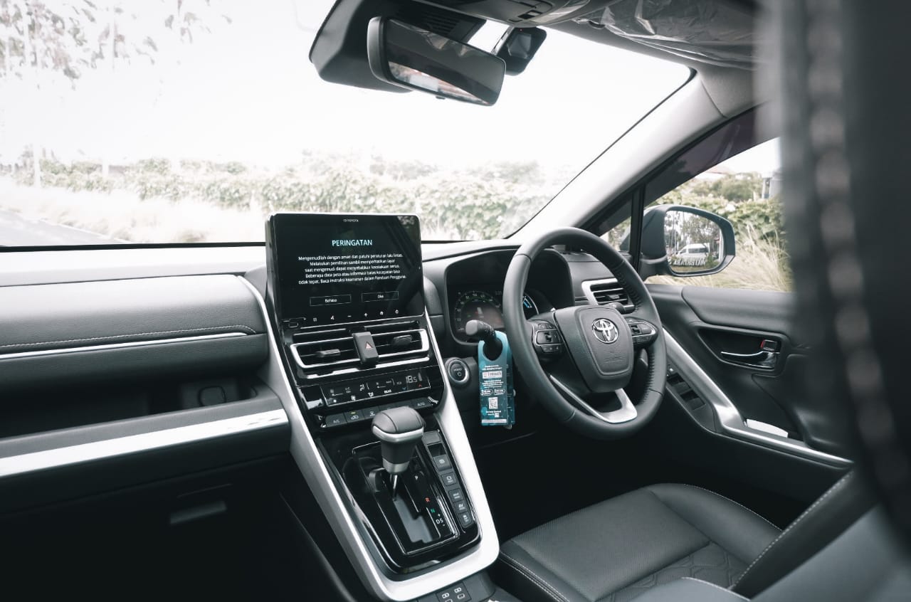 WhatsApp Image 2025-02-12 at 16.59.36_33912355