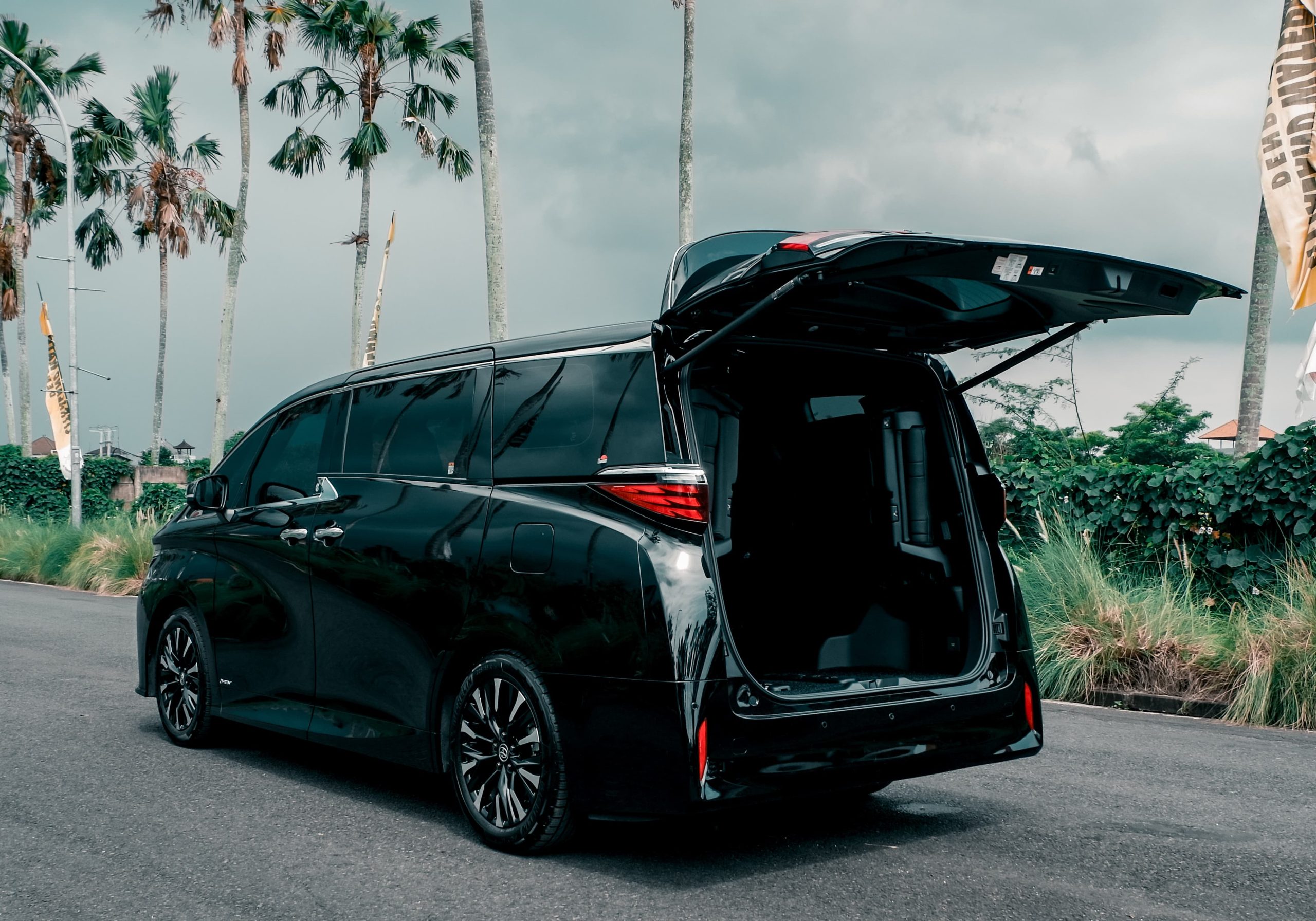 WhatsApp Image 2025-02-19 at 17.05.06_934e5428